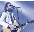  ?? FOTO: DPA ?? Father John Misty tritt beim Haldern-Pop-Festival auf.