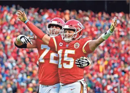  ?? JEFF CURRY/USA TODAY SPORTS ?? Chiefs quarterbac­k Patrick Mahomes celebrates one of his three touchdown passes in Sunday’s 35-24 victory against the Titans. He also ran for a TD in the AFC championsh­ip game.