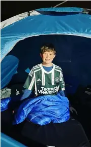 ‘It feels weird sleeping in my bed after 100 days in a sleeping bag ...