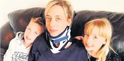  ??  ?? ●●Samantha Smith, who needs to raise £150,000 for lifesaving surgery in America, with children Jensen, eight and Brooke, seven.