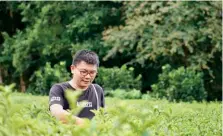  ?? ?? 「正福茶園」第四代傳承者－游正福，堅持創新技術與多角化­經營思維，成功推動茶葉產業轉型、做出市場區隔。