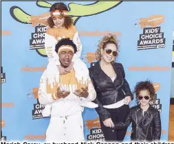  ?? AP ?? Mariah Carey, ex-husband Nick Cannon and their children arrive at the Kids’ Choice Awards in Inglewood, California on Sunday.