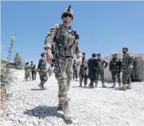  ?? REUTERS ?? A U.S. soldier keeps watch at an Afghan National Army base in Logar province, Afghanista­n, in 2018.