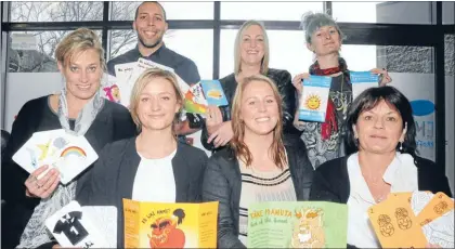  ?? Photo: KRIS DANDO ?? Talking teaching: The Teacher Talk team are forging their way in the education resources field. From left, top, Roydon Shaw, Lauren Brown and Xoe Hall. Bottom, Kate Robinson, Stevie Elliott, Tori Boonen and Vicki Rae.