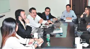  ?? FOTO: EL HERALDO ?? Los consultore­s de la OEA están en el país gracias a un convenio con el Congreso.