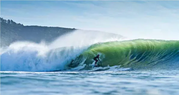  ??  ?? Leston had to drive on by a pumping lineup on the morning of this swell, for a full day in the office. After a nine hour day and on his way home, he was surprised to find the swell still pumping and the cleanest it had been all day, timing is...