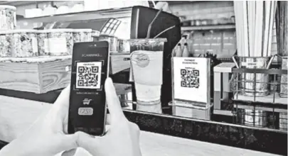  ?? SHUTTERSTO­CK ?? Las e-wallets están posicionán­dose entre la población.