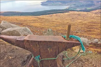  ?? 01_B19anvil01 ?? The anvil on the ridge above Corrie on its way down from the top of Goatfell.