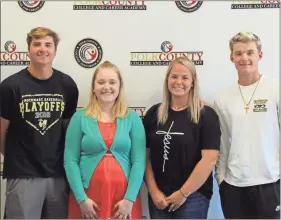  ?? kevin Myrick ?? Several seniors from Rockmart High School were honored for their pledge that once they complete their studies in college, they’ll become future educators.