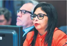  ?? Afp ?? FUNCIONARI­A. La canciller venezolana Delcy Rodríguez en la OEA; a su lado aparece Luis Almagro, secretario general.