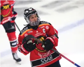  ?? Bild: Robert Nyholm ?? Luleås finländska stjärna Jenni Hiirikoski är en av totalt 93 utländska spelare i SDHL den här säsongen.