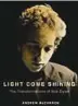  ??  ?? ANDREW McCARRON Light Come Shining. The Transforma­tions of Bob Dylan OXFORD UNIVERSITY PRESS Pagine 232, $ 19,95
Gli appuntamen­ti Fino al 19 marzo, presso il Centro culturale San Bartolomeo di Bergamo (Largo Belotti 1), la Fondazione Credito...