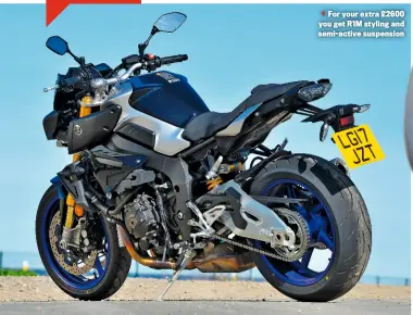  ??  ?? For your extra £2600 you get R1M styling and semi-active suspension