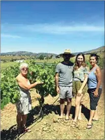  ?? COURTESY OF RANCHO DE LOS VIAJEROS ?? From left, Ilda Vaja of Rancho de los Viajeros and her family, Jason Brainard, Alexa Vaughn-Brainard and Rosanna Vaja Vaughn.