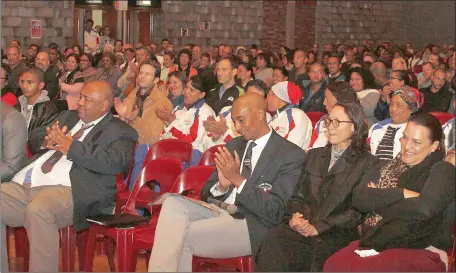  ?? Picture: BHEKI RADEBE ?? PAYING TRIBUTE: Relatives, friends and colleagues of Adrian “Gosh” Strijdom at last night’s memorial service.