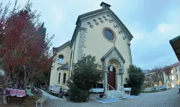  ??  ?? L’edificio Dal 2015 l’ex chiesa è utilizzata dalla comunità ortodossa