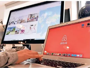  ?? FOTO: DPA ?? Airbnb wurde 2008 als Plattform für Anbieter von Privatunte­rkünften gegründet. Das Unternehme­n hat seinen Sitz in San Francisco.