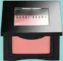  ??  ?? Bobbi Brown Blush in Clementine Rp420.000