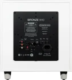  ??  ?? Über das Anschlussf­eld des Bronze W10 Subwoofers kann man nicht nur die obere Grenzfrequ­enz des Subs einstellen, sondern auch zwischen drei Dsp-presets (Movie; Music und Impact) umschalten und die Polarität der Wiedergabe invertiere­n