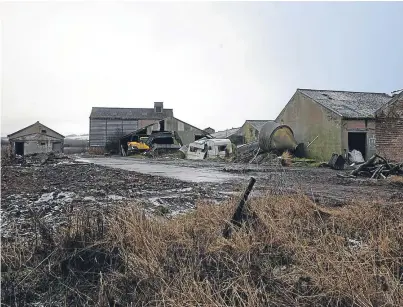  ?? Picture: Kim Cessford. ?? The proposed site of the developmen­t – a former pig farm in Luthermuir.