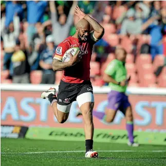  ?? PHOTO: GETTY IMAGES ?? Lionel Mapoe is a happy man as he scores one of the Lions’ 81 tries this season.