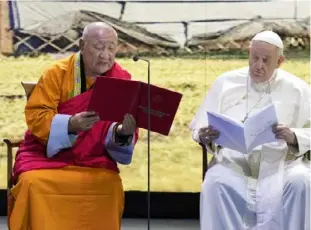  ?? ?? The abbot of the Buddhists’ Gandantegc­hinlen Monastery in Ulaanbaata­r addresses Pope Francis during a meeting with religious leaders in Mongolia in 2023.