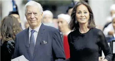  ?? EFE ?? Isabel Preysler y el escritor Mario Vargas Llosa, su última ‘conquista’.