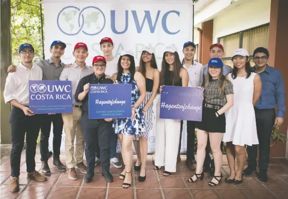  ?? El pasado viernes, los estudiante­s selecciona­dos celebraron en la sede de Santa Ana del United World College, única de la red en Latinoamér­ica. Álvaro Arroyo/La República ??