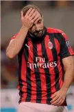  ??  ?? Gonzalo Higuain, 30, a segno con Cagliari, Dudelange e Atalanta AP