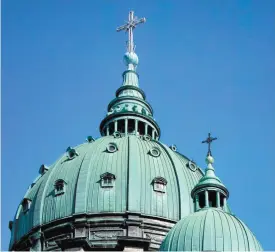  ?? OLIVIER ZUIDA LE DEVOIR ?? L’archidiocè­se de Montréal demande que la capacité des lieux de culte soit établie selon la taille des édifices, et non de manière fixe et uniforme.