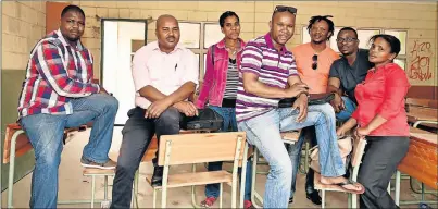  ?? Picture: EUGENE COETZEE ?? MOVED TO HELP: Former Thubelihle High School pupils who are trying to assist the school to improve after the abysmal 2016 matric pass rate are, from left, Sibongile Nkebe, Buqaqawuli Mrwetyana, Siphokazi Mqikela, Odwa Duru, Xolani Mkonko, Sizwe Sandi,...