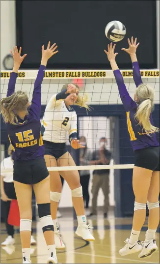  ?? SHANE PABON — FOR THE MORNING JOURNAL ?? Olmsted Falls’ Bel Faust spikes Oct. 13against Avon. The Bulldogs won to snap the Eagles’ 57-match conference win streak.