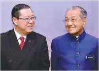  ?? BERNAMAPIX ?? Prime Minister Tun Dr Mahathir Mohamad and Lim at the Malaysia: A New Dawn Investors Conference yesterday.