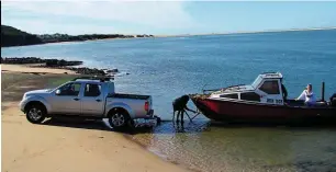  ?? FOTO: VERSKAF ?? Met ’n rivier en die see is Witsand reg deur die jaar ’n paradys vir almal wat lief is vir die buitelewe en watersport.