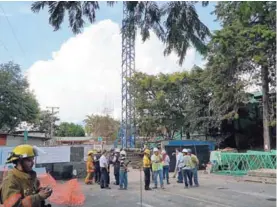  ?? CORTESÍA ?? Los rescatista­s llevaron a dos personas al Calderón Guardia.