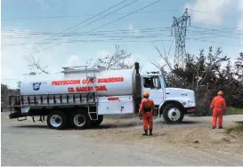  ?? CORTESÍA ?? El equipamien­to de Bomberos resultó con serias afectacion­es.