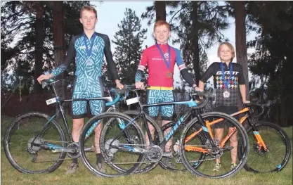  ?? Special to The Okanagan Weekend ?? The Rubuliak boys with their medals from the B.C. Cyclocross Championsh­ip.