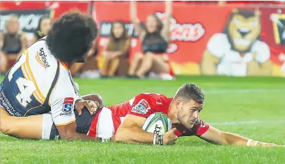  ?? Picture: Gallo Images ?? TRY TIME. Substitute Shaun Reynolds goes over during the Lions’ Super Rugby match against the Brumbies at Ellis Park on Saturday.