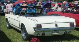  ??  ?? Hoosier Old Wheels, Inc. Hoosier Old Wheels in conjunctio­n with the Blueberry Festival will celebrate the 47th Annual Hoosier Old Wheels Car Show & Swap Meet featuring Antique Cars, Rods, Customs and Trucks on Sunday, Sept. 1.