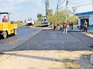  ?? CORTESÍA: C. SOCIAL ?? Gobierno municipal
atiende demanda de mejoras de acceso.