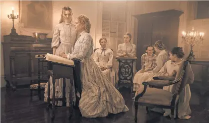  ?? BEN ROTHSTEIN, FOCUS FEATURES ?? The Beguiled tells the story of Confederat­e women who take in an injured Union soldier and the tensions that arise.