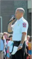  ?? CHARLES PRITCHARD - ONEIDA DAILY
DISPATCH ?? Deputy Chief Timothy Cowan speaks to students at Otto Shortell Middle School on Thursday, May 24, 2018.