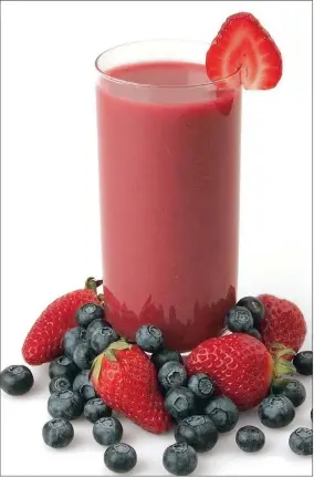  ??  ?? BLOODY LOVELY: A smoothie’s just the thing to help shake off the cobwebs.