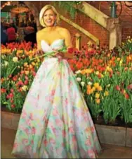  ??  ?? 6ABC News’s meteorolog­ist Cecily Tynan forecasts a sensationa­l week of events and happenings at the 188th Philadelph­ia Flower Show.