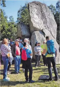  ??  ?? La ruta de la Pena Molexa está señalizada en la aplicación móvil.