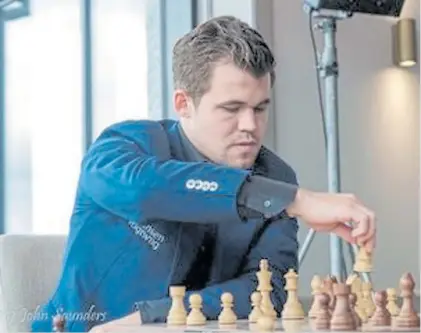  ??  ?? El número 1. Magnus Carlsen aguarda al ganador del torneo para que se convierta en su desafiante.