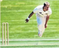  ?? PHOTO: PETER MCINTOSH ?? Giving his all . . . New Zealand pace bowler Neil Wagner in action for Otago against Central Distrcits at the University Oval last season.