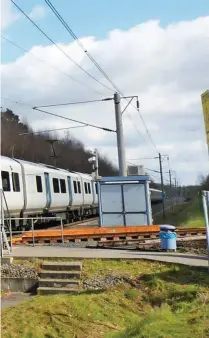  ?? RICHARD CLINNICK. ?? Each stage of the testing and commission­ing of the new platform on which the Class 700 was based was delivered either on time or ahead of schedule. On April 2 2015, 12-car 700101 undergoes testing at Siemens’ Wildenrath test facility in Germany.