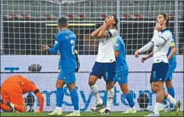  ?? FOTOS: AFP ?? VENDETTA. La Azzurra venció a Inglaterra con gol de Raspadori.