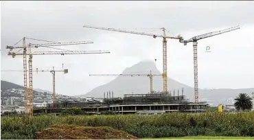  ?? Picture: Esa Alexander ?? The River Club developmen­t in Cape Town is under way while Khoi groups clash over it, and await a Cape Town high court judgment on whether constructi­on can continue.